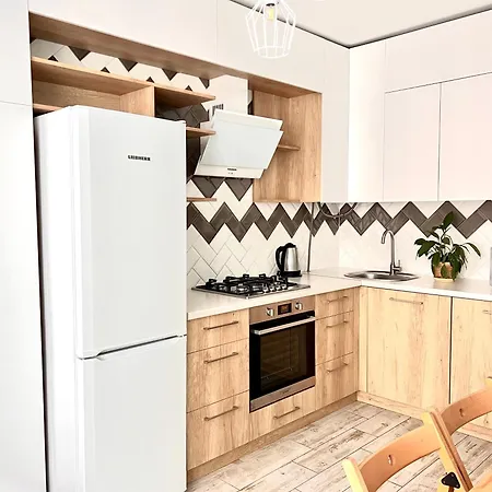 Osapart Beautiful In A Complex Semycvit إلفيف