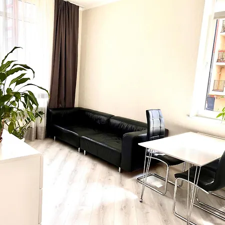 Osapart Beautiful In A Complex Semycvit Apartamento Lviv