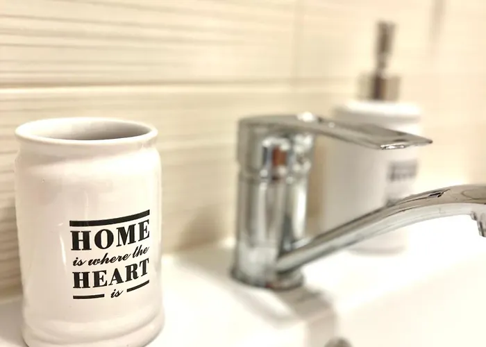 公寓 Osapart Beautiful In A Complex Semycvit 利沃夫